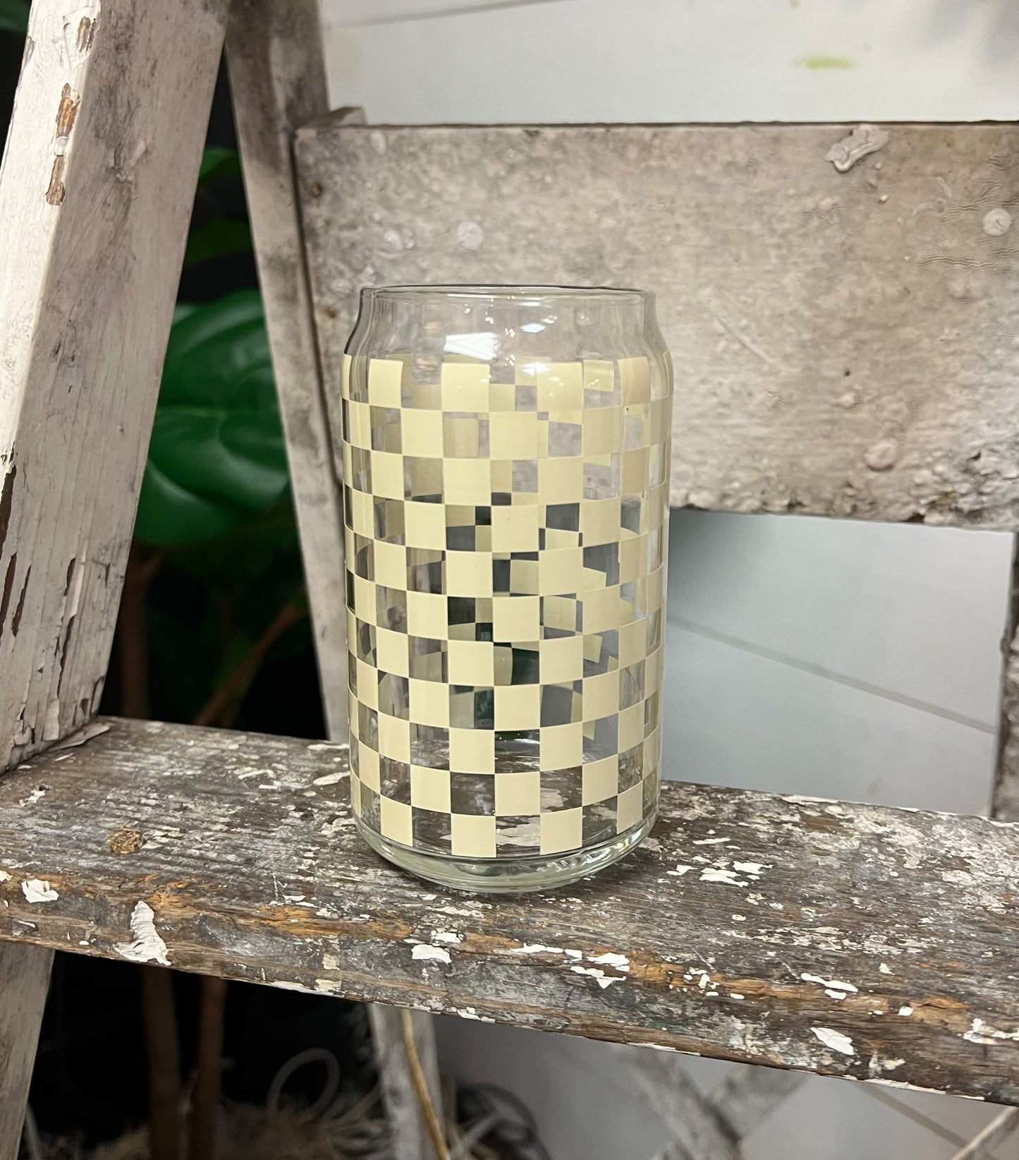 Checkered Glass Can